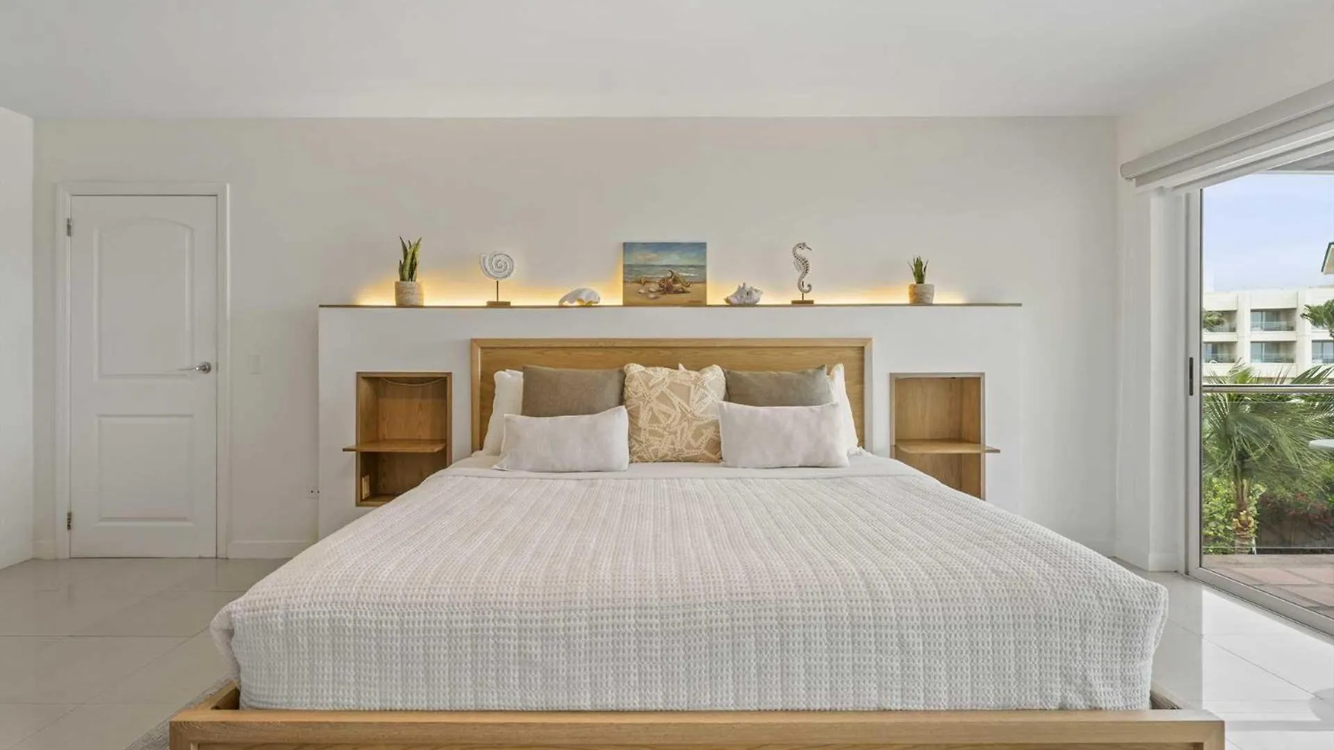 Beachfront Palm Beach Casa vacanze