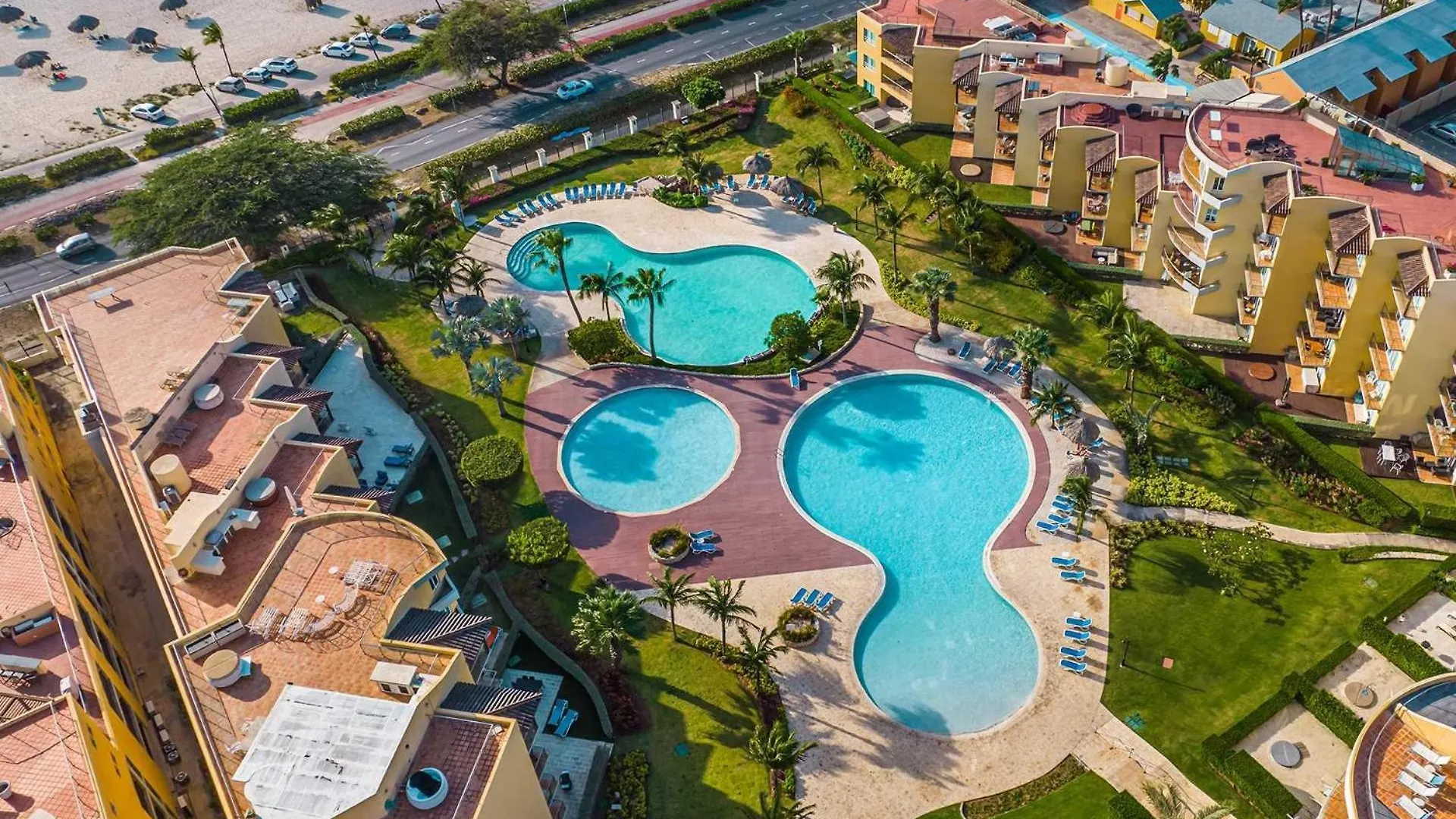 Beachfront Palm Beach Feriehus