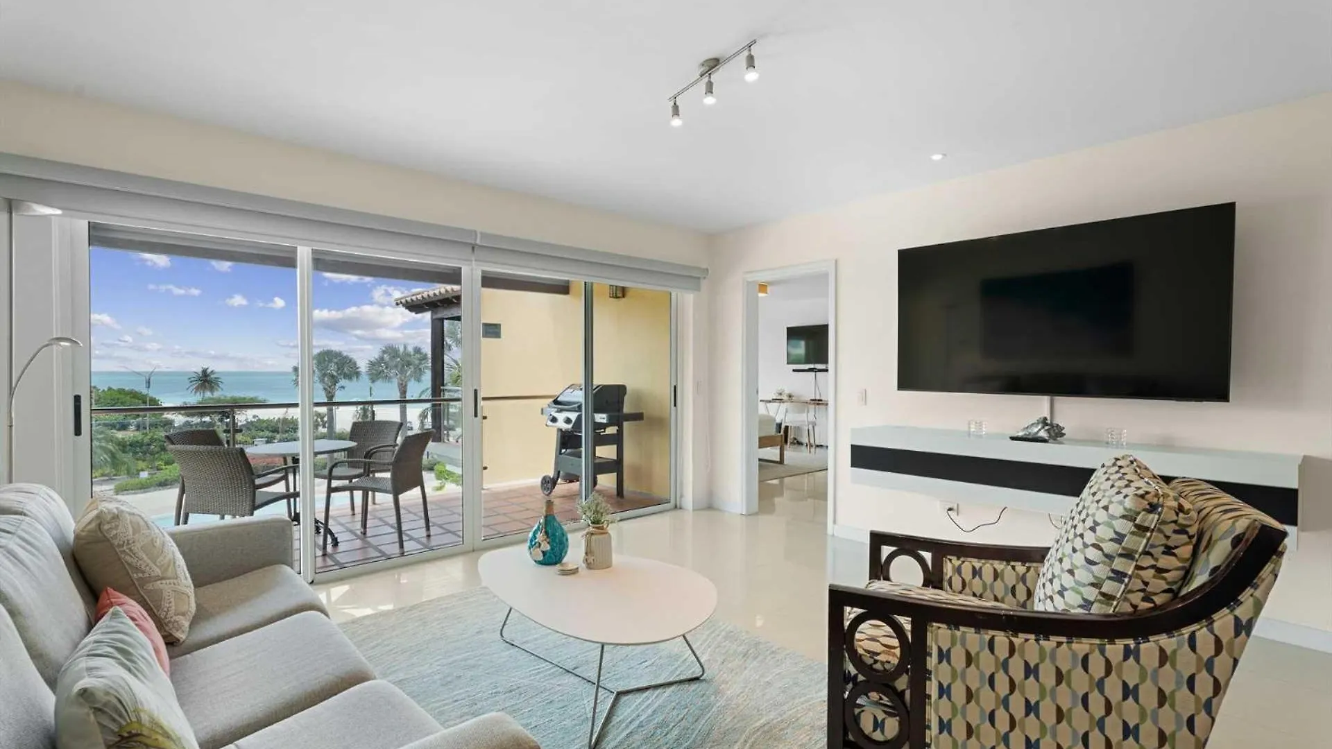 Feriehus Beachfront Palm Beach